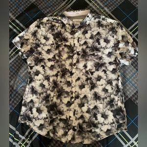 Only worn twice, great condition!